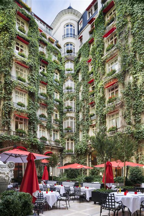 dior institut au plaza athénée|hotel plaza athénée paris.